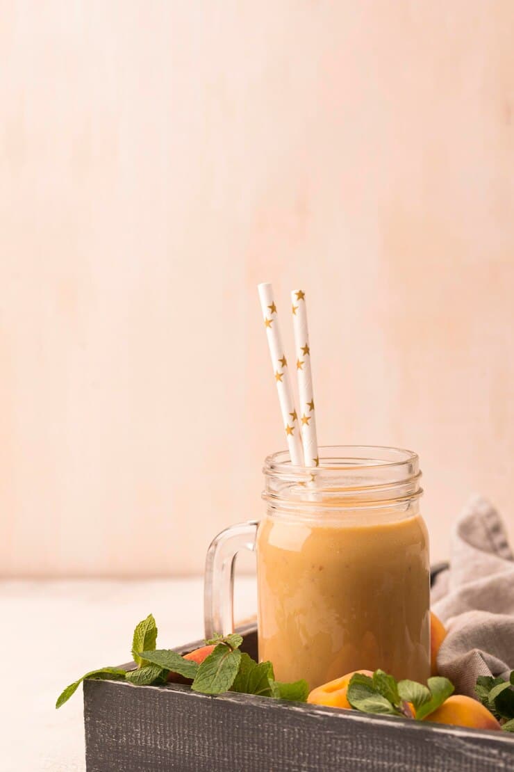 מילקשייק עם קשיות אפרסקים